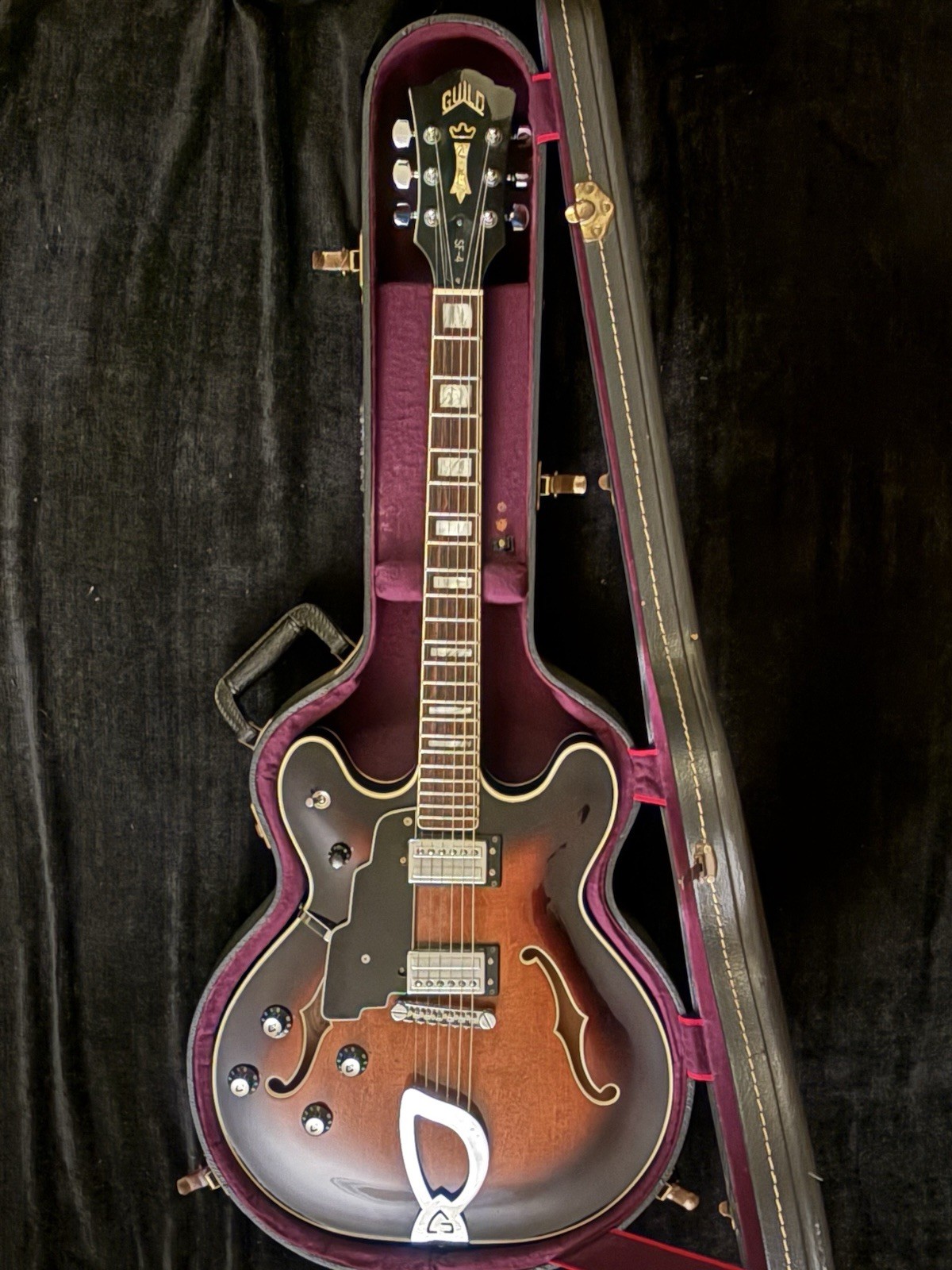 1980  Guild SF-4 Semi-Hollow Electric Guitar Brown 6-String (Left Handed) W / O / C