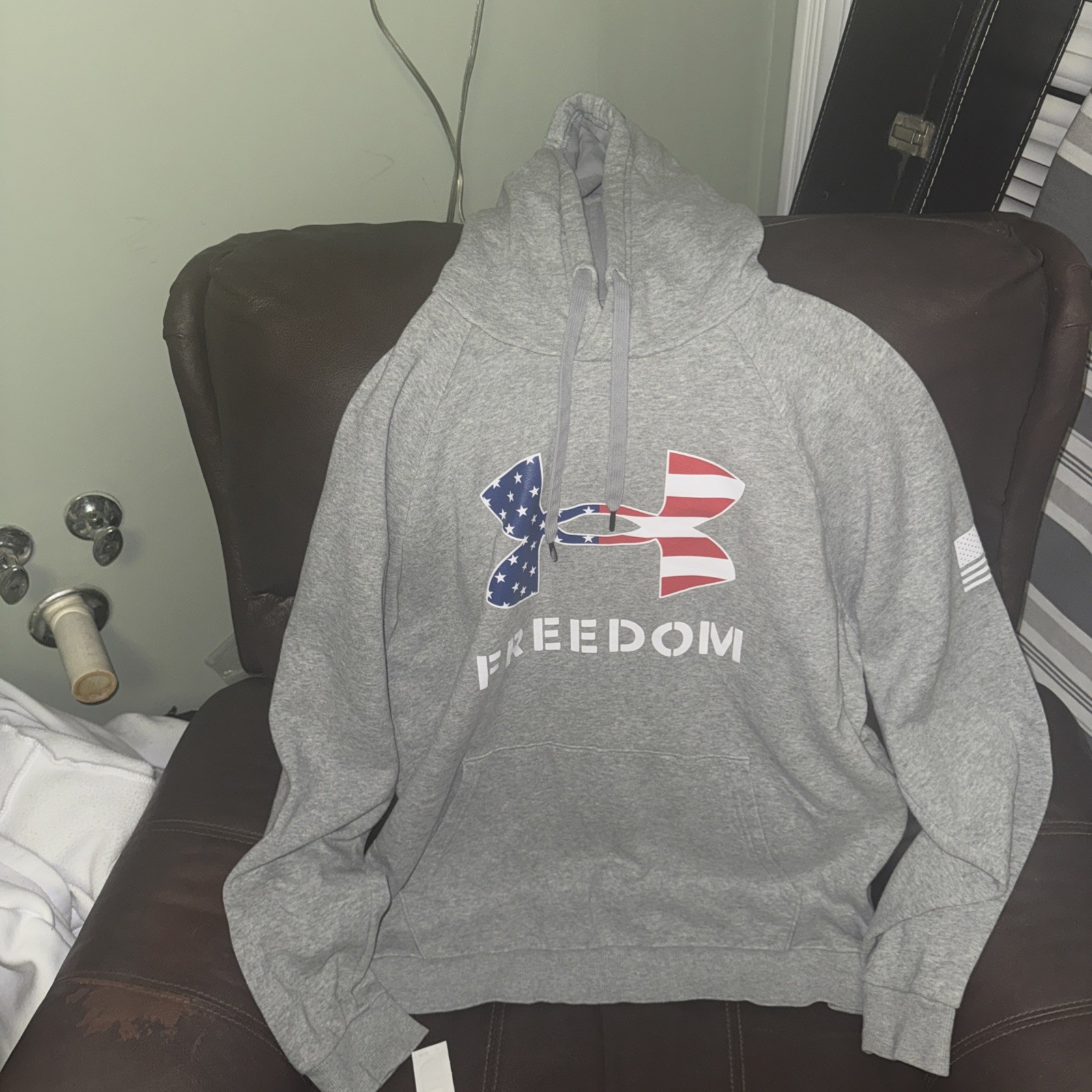Under Armour Freedom Hoodie Mens Large American Flag Pullover Sweatshirt