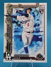 Hyeseong Kim 2025 Topps Holiday Baseball SSP Image Variation (Snow Cap) RC #H174