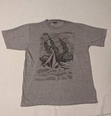 Vintage Release the Volcom Kracken Skateboarding T-Shirt Men's XL