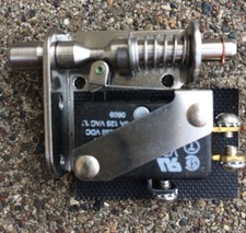 Honeywell Microswitch 2AC6 0613 Made In USA.