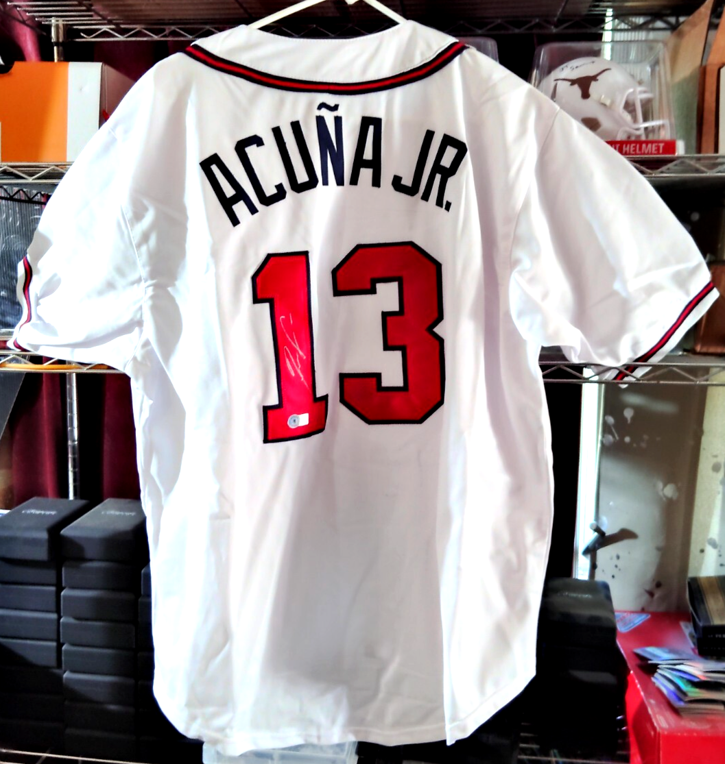 Ronald Acu a Jr. Autographed Signed United States BECKETT CERTIFIED RONALD ACUNA JR. ATANTA BRAVES JERSEY 