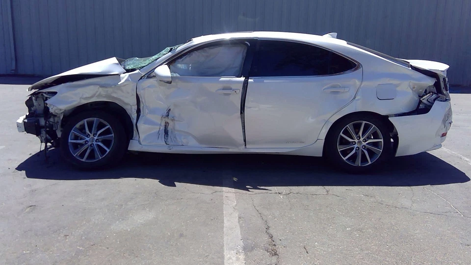 13 14 15 16 17 18 LEXUS ES300H Ventilación Trasera Izquierda Cristal/Ventana Foto 3 de 4