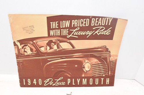 1940 Plymouth Deluxe Sales Brochure -Original -C106.1.7