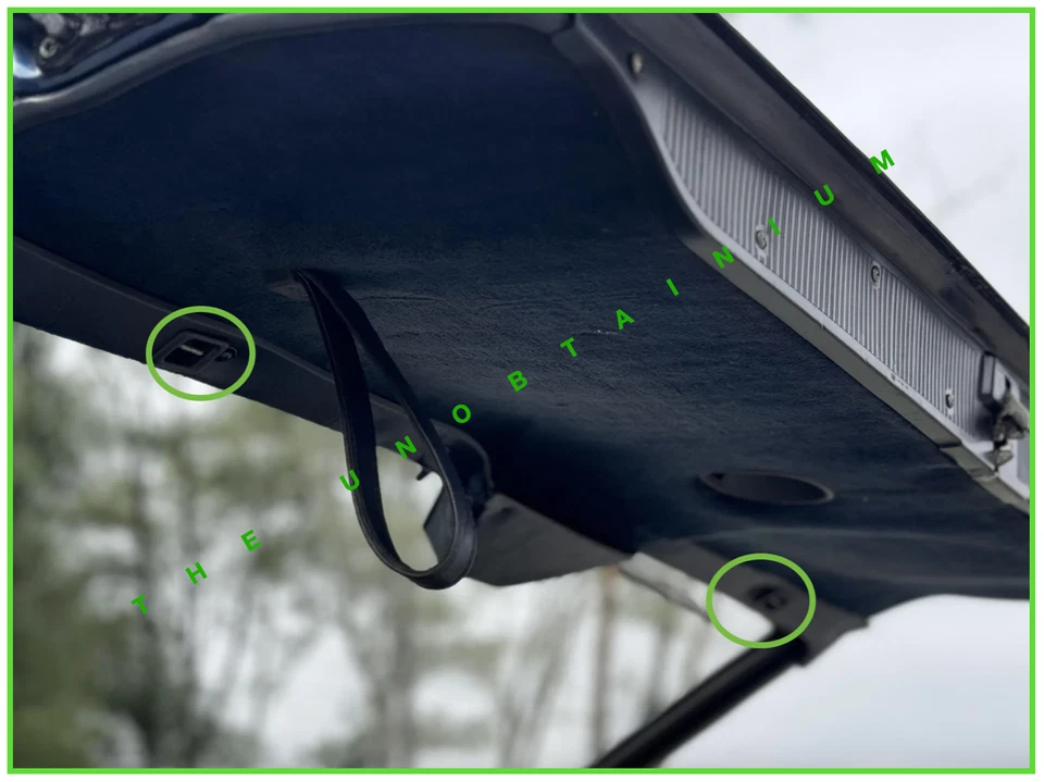 FITS/FOR MERCEDES BENZ W123 300TD 75/86 CARGO HANGAR BEZEL SET - Image 3 of 4