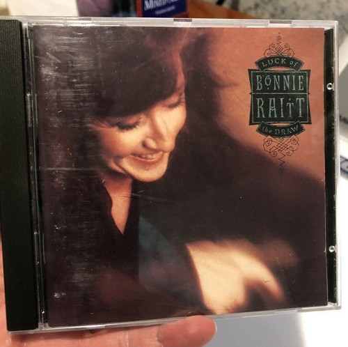 LUCK OF THE DRAW by Bonnie Raitt (Jun-1991)   MUSIC CD
