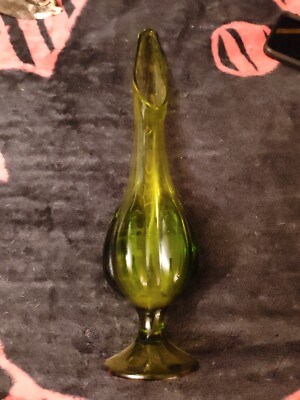 Viking Epic Vase Avocado Green 6 Petal Swung Glass Pedestal Vintage MCM 18.5''