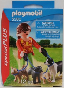 playmobil dog walker