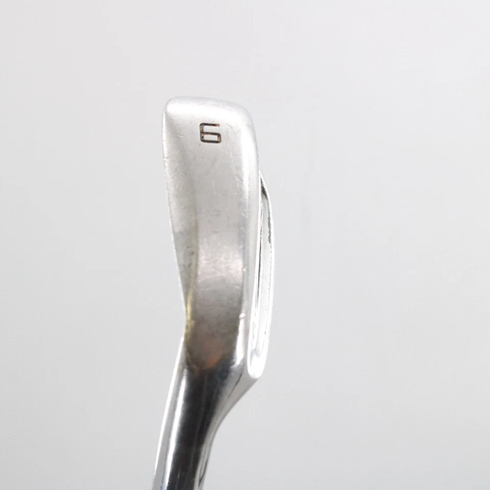 KZG XCB Individual 9 Iron Graphite Matrix 60R Regular Flex Left-Hand C-135784 - Image 3 of 4