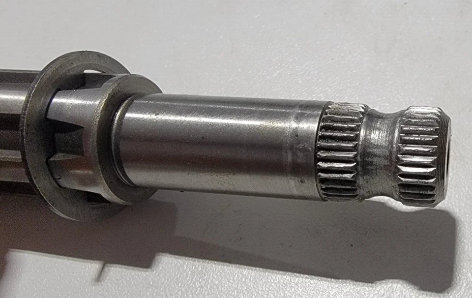 Шпиндель вала стартера 1979 Suzuki TS125 Duster 125 TS 79 - Изображение 3 из 4