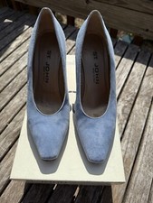 St. John Square Toe Heels VINTAGE Size 7 With Original Box