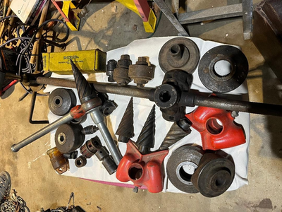 #ad LOT Ridgid Pipe Reamer Pipeline Tools W Handle threader greenlee knockouts $229.00