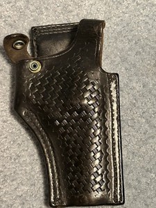 Tex Shoemaker & Sons 64K Black Leather Police Security Duty Holster PAT. PEND