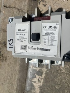Cutler-Hammer C825KN10A Definite Purpose Contactor 200A 3PST-NO 120V