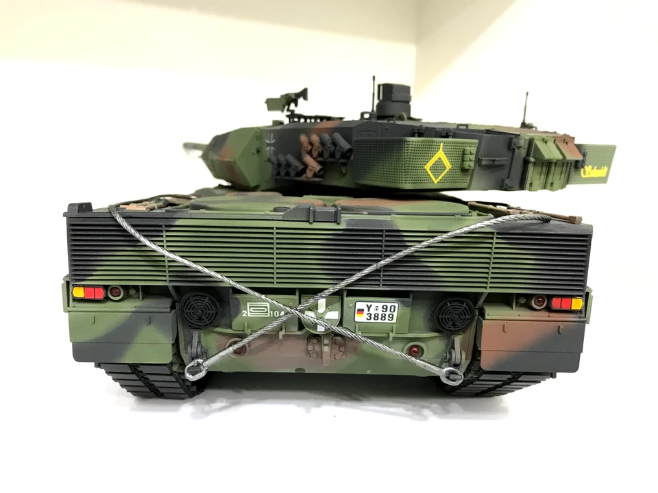 Heng Long 1/16 German Leopard 2A6 RC battle tank 2024 steel gear TK7.0 - Image 3 of 4