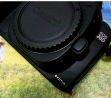 Boxed Canon Flagship EOS 20D Digital Camera w/ 3 Batteries, Canon Charger