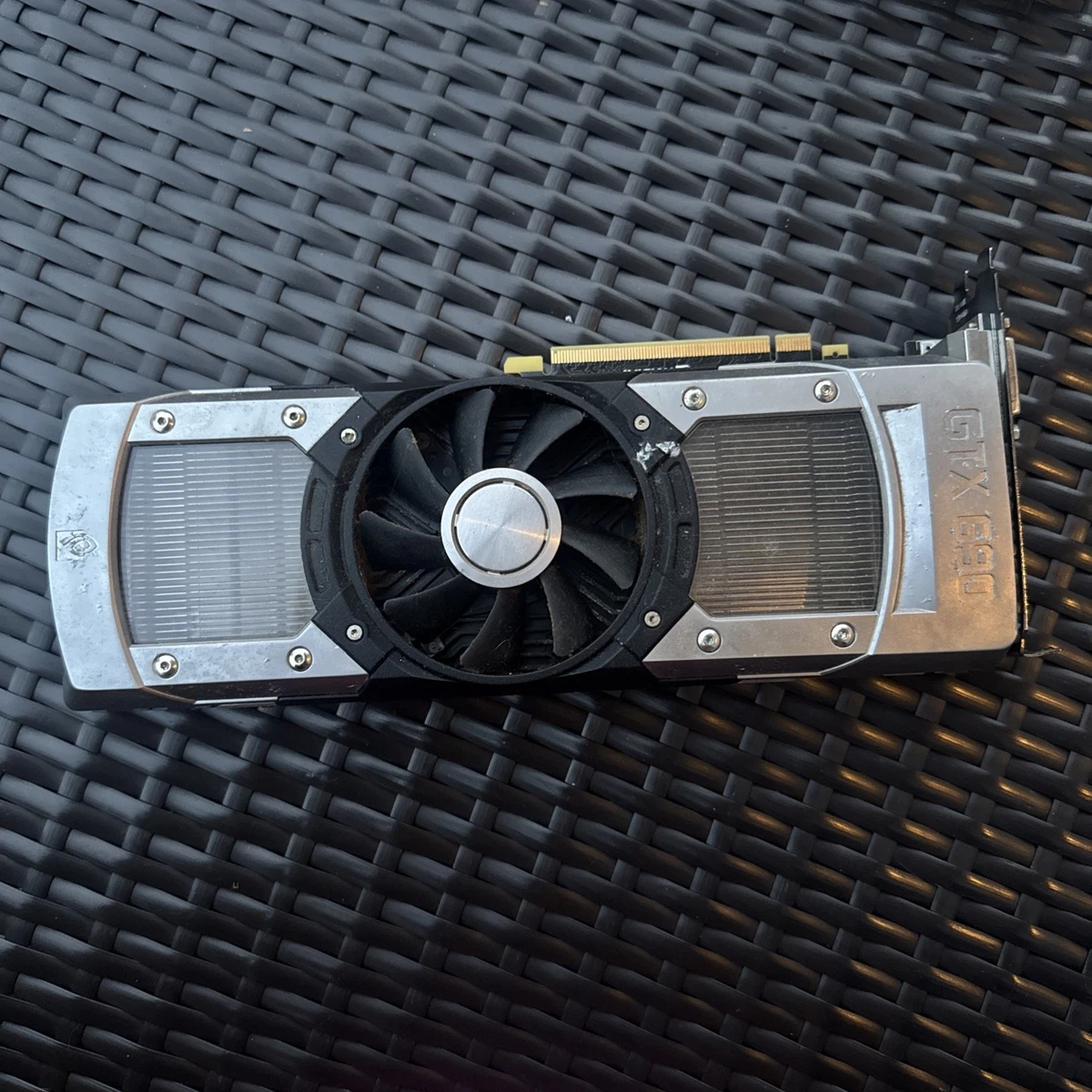 NVIDIA GeForce GTX 690 NVIDIA 4 GB Memory Computer Graphics Cards