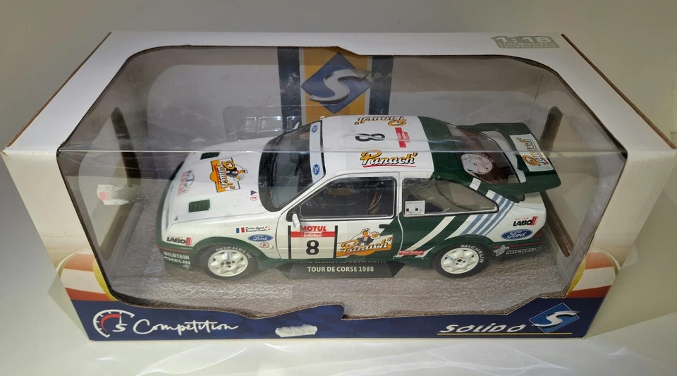 PROMO Ford Sierra RS Cosworth 1/18 Solido Boite d'origine - Photo 2/2