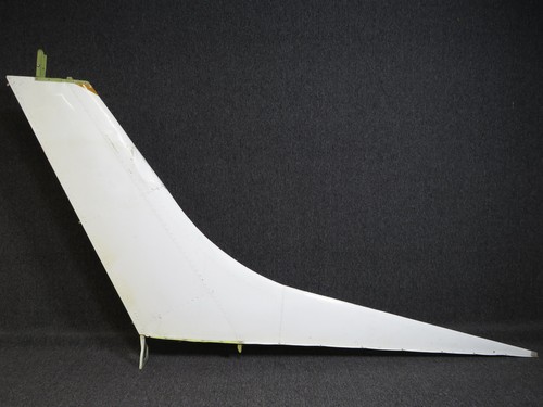 1231057-17 Cessna 182Q Vertical Stabilizer Assembly (Damaged)