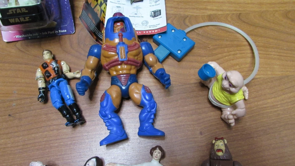 Lote de figuras de acción de colección GI Joe, Ghostbusters, Star Wars, He-man MOTU Foto 4 de 4