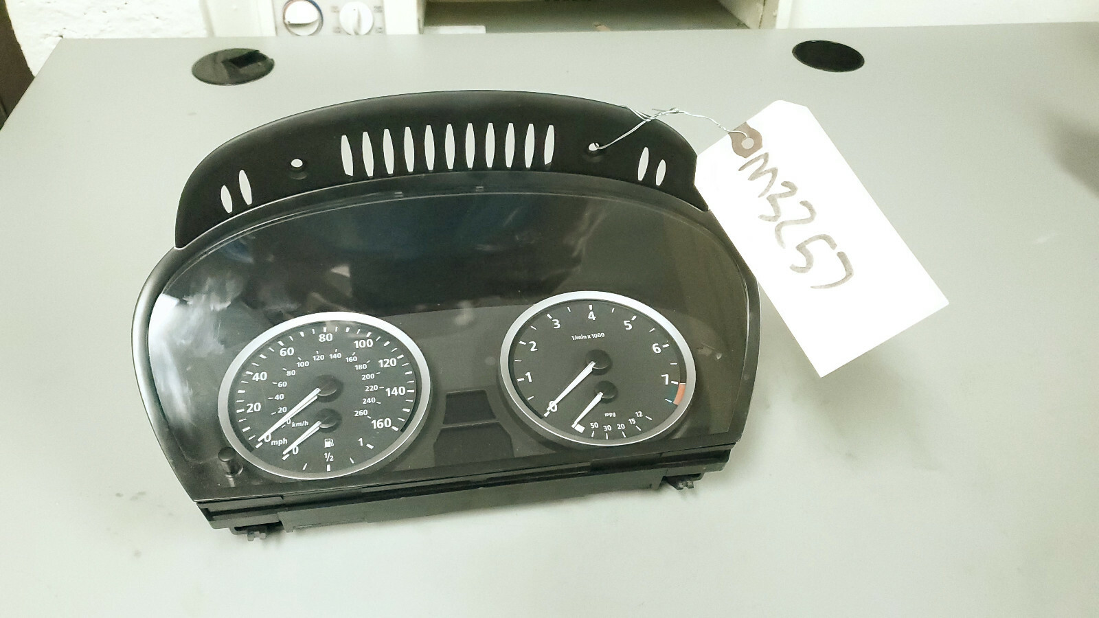 0608 E60 BMW 525I 530I SPEEDOMETER INSTRUMENT GAUGE CLUSTER eBay