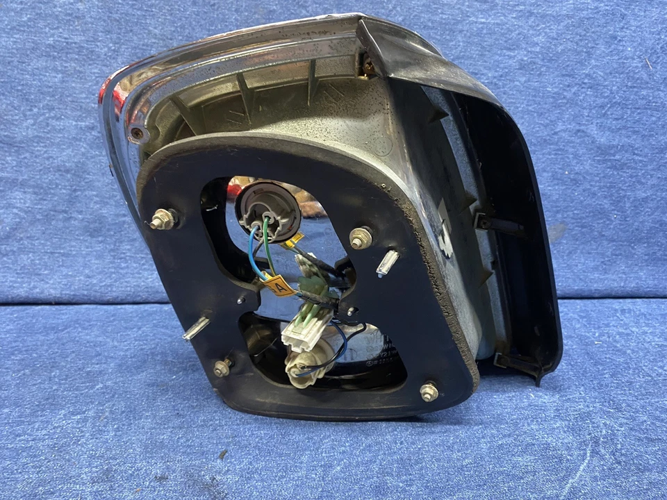 Luz trasera derecha Hyundai XG300 XG350 2001 2002 2003 Foto 4 de 4