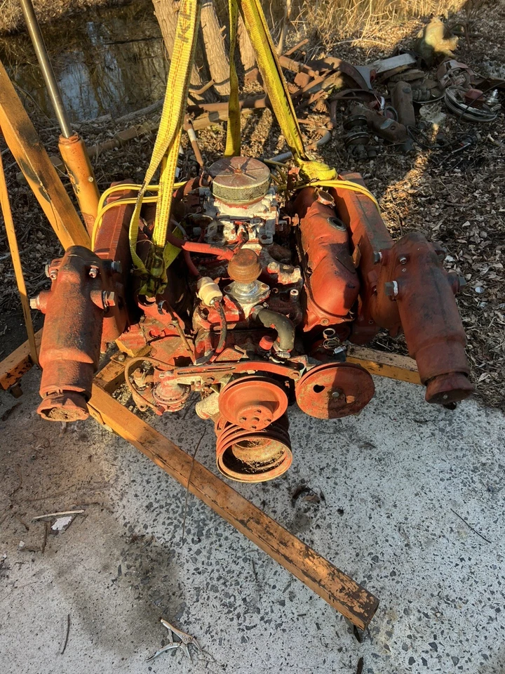 Motor marino Chrysler 318 completo - admisión Holley Street Dreams - Mopar LM318 Foto 2 de 4