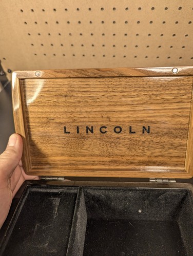 2018 Lincoln Continental Center Console Box Brown Wood Grain Black - Picture 7 of 8