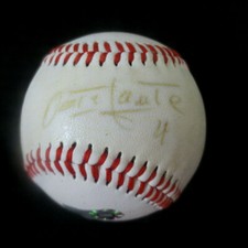 Omar Infante Braves/Tigers autograph Baseball #2 Light Sig MLB Holo
