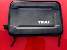 Thule Gauntlet MacBook Pro Sleeve Carry Prote...