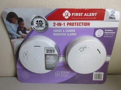 First Alert 2-in-1 Protection Smoke & Carbon Monoxide Alarms 2-Pack 1544678 NEW