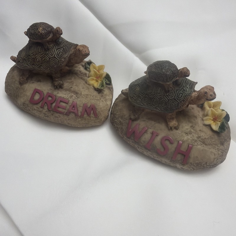 VTG  LOT (2)  Water Turtle, 1990 Figurine  