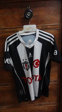 Besiktas Home Football Shirt Jersey 2011-2012 Small Boys 5-6 Years