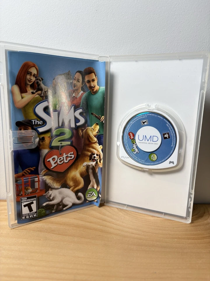 The Sims 2 Pets - Sony PSP, 2006 - CIB - Image 2 of 3