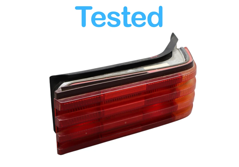 Lámpara de luz trasera lateral derecha pasajero 90-95 Mercedes R129 500SL SL500 300SL fabricante de equipos originales Foto 3 de 4