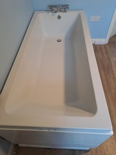 Kingcraft Argent Lifting Bath, Full Working Order. Good condition.