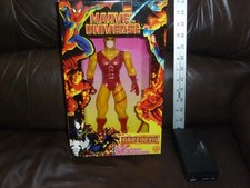 Product Image: TOY BIZ DAREDEVIL 1997 MARVEL UNIVERSE 10 INCH TALL RED AND YELLOW