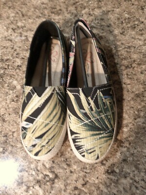 Womens Mia Amore Freedom Black Tropical Shoe Sz. 7M