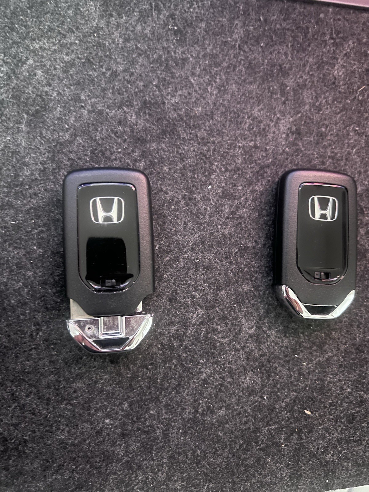 Honda Accord OEM Smart Key Fobs – 72147‑TVA‑A1 (Pair) - second product detail image