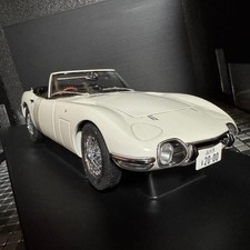 Out of print, un-displayed item. Autoart 007 You Only Live Twice Toyota 2000GT