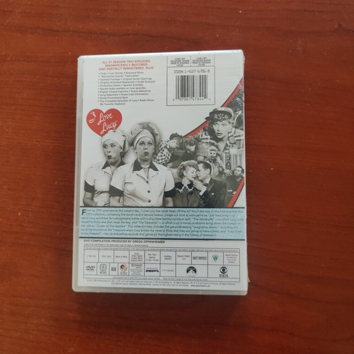 I Love Lucy Die komplette zweite Staffel Brandneu Factory Sealed - Bild 2 von 2