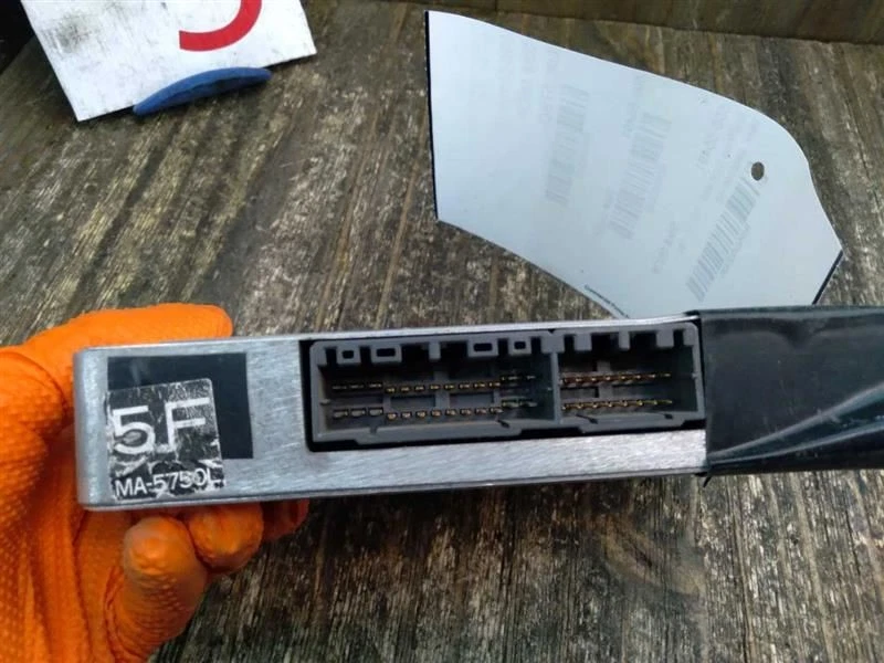 1992-1995 TOYOTA PASEO MT ECU ECM ENGINE COMPUTER CONTROL MODULE 8966116150 - Image 3 of 4