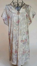 Vintage Floral Nightgown Pastel Cottagecore Romantic Sleepwear Sz M Made In USA