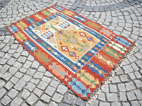 Turkish Erzurum Kilim 4'0 x 5'9 ft Anatolian Erzurum Kilim Prayer Design Kilim
