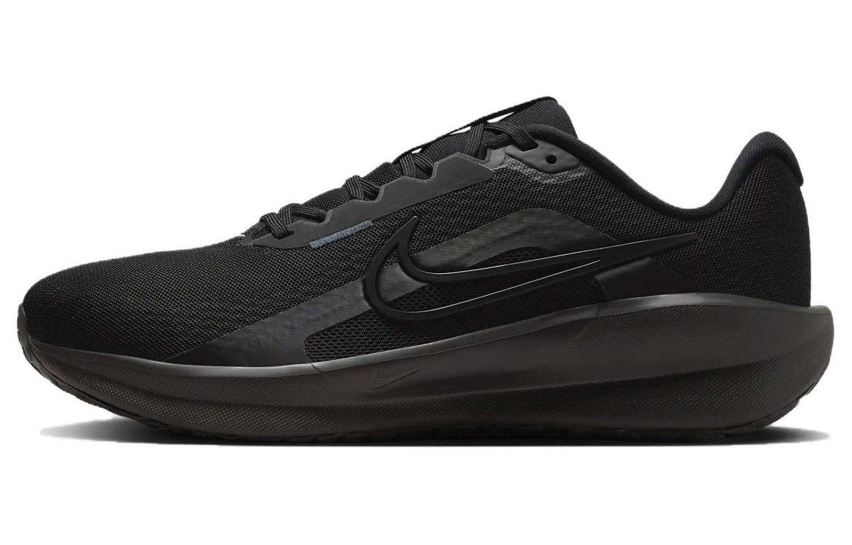 pure Men's Nike Downshifter 13 Running Shoes (Extra Wide Width