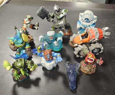 Skylanders Figures Lot Of 11. Condition NOT GREAT. See Photos. Varius Conditions