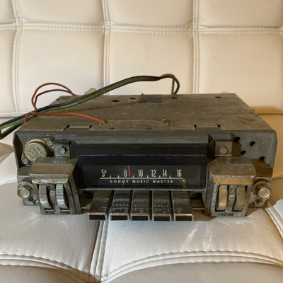 1967 DODGE POLARA MONACO MUSIC MASTER #241 THUMBWHEEL AM RADIO  Vintage