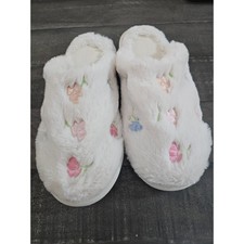 Women's Auden Ivory Emily Scuff Slippers Floral Super Soft Size Small 5/6 NWT
