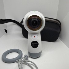 Samsung 360 Camera Model: SM-R210 W/case