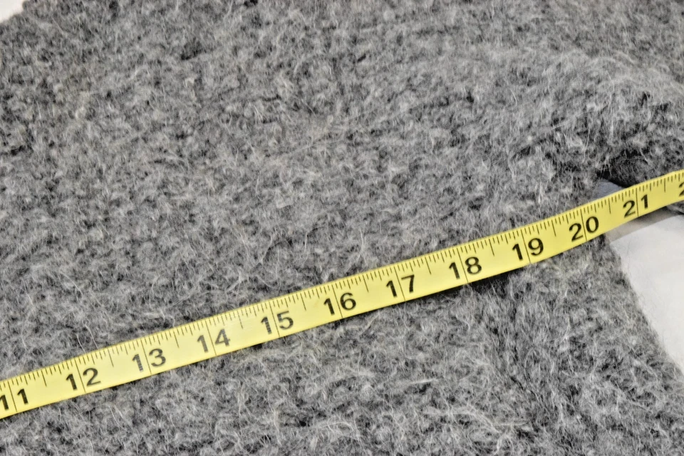 Vintage Alpaca Blend Sweater Gleneden Size M 80s Gray White Shag Made England - Image 4 of 4